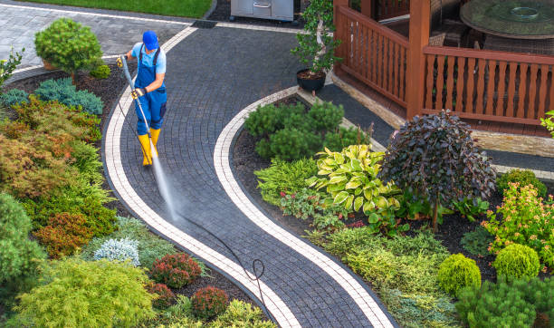 Best Deck Pressure Washing  in Brookfield, NJ